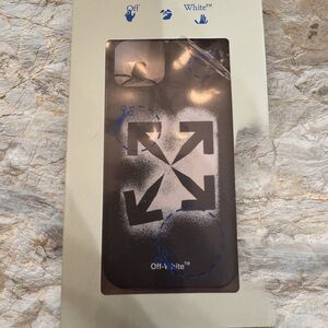 New in box Off-White iPhone 11 Pro Cover Black White